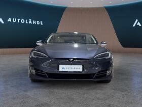 Tesla Model S vaihtoauto