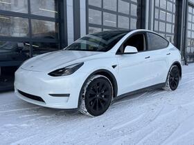 Tesla Model Y vaihtoauto