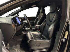 Tesla Model X vaihtoauto