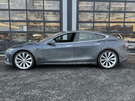 Tesla Model S vaihtoauto