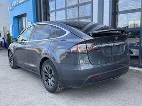 Tesla Model X vaihtoauto