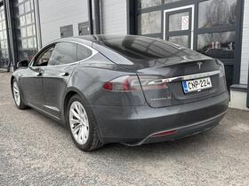Tesla Model S vaihtoauto