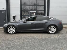 Tesla Model S vaihtoauto