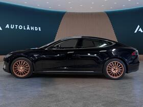 Tesla Model S vaihtoauto