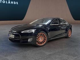 Tesla Model S vaihtoauto