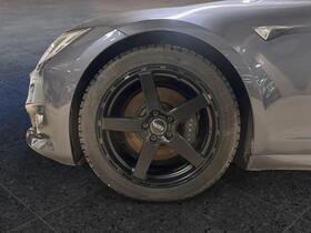 Tesla Model S vaihtoauto