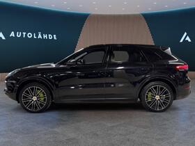 Porsche Cayenne vaihtoauto