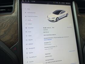 Tesla Model S vaihtoauto