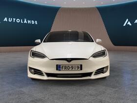 Tesla Model S vaihtoauto