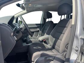 Volkswagen Touran vaihtoauto