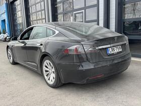 Tesla Model S vaihtoauto