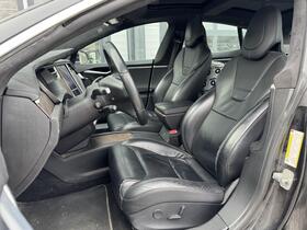 Tesla Model S vaihtoauto