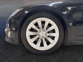 Tesla Model S vaihtoauto