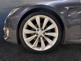 Tesla Model S vaihtoauto