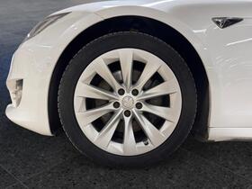 Tesla Model S vaihtoauto