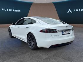 Tesla Model S vaihtoauto