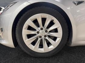 Tesla Model S vaihtoauto