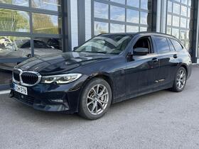 BMW 330 vaihtoauto