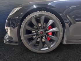 Tesla Model S vaihtoauto