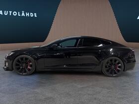 Tesla Model S vaihtoauto