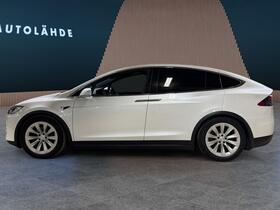Tesla Model X vaihtoauto
