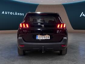 Peugeot 5008 vaihtoauto