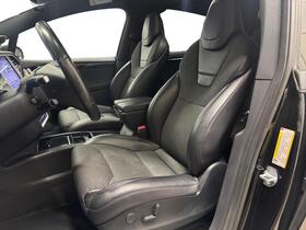 Tesla Model X vaihtoauto