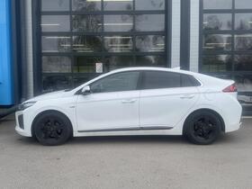 Hyundai IONIQ hybrid vaihtoauto
