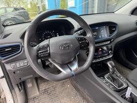 Hyundai IONIQ hybrid vaihtoauto