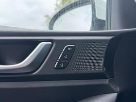 Hyundai IONIQ hybrid vaihtoauto