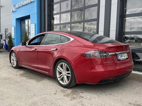 Tesla Model S vaihtoauto