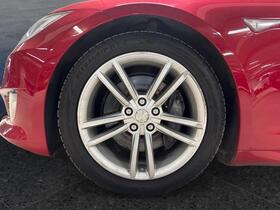 Tesla Model S vaihtoauto