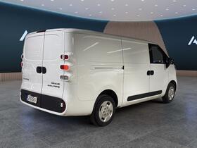 Maxus e-Deliver 5 vaihtoauto