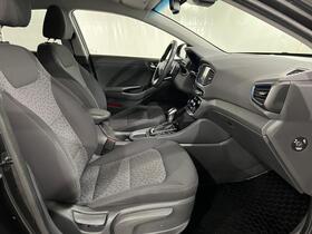 Hyundai IONIQ plug-in vaihtoauto