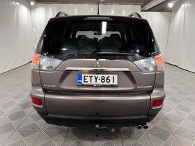 Mitsubishi Outlander vaihtoauto