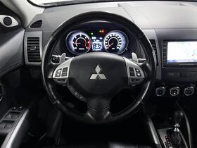 Mitsubishi Outlander vaihtoauto