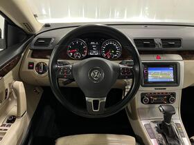 Volkswagen Passat CC vaihtoauto