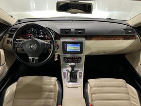 Volkswagen Passat CC vaihtoauto