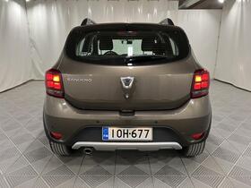 Dacia Sandero vaihtoauto