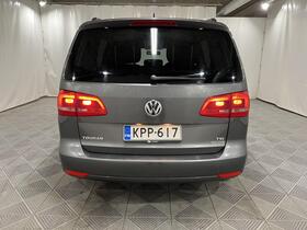 Volkswagen Touran vaihtoauto