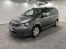 Volkswagen Touran vaihtoauto