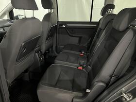 Volkswagen Touran vaihtoauto