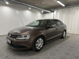 Volkswagen Jetta vaihtoauto