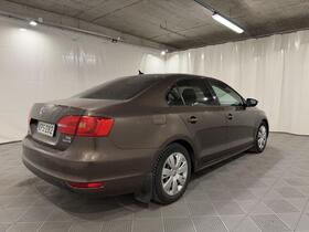 Volkswagen Jetta vaihtoauto
