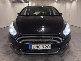 Ford S-MAX vaihtoauto