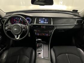 Kia Optima vaihtoauto