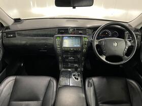 Toyota Crown vaihtoauto