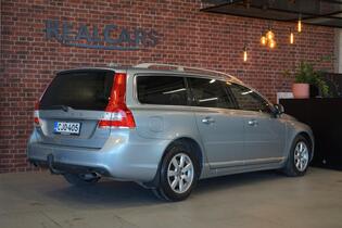 Volvo V70 vaihtoauto