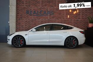 Tesla Model 3 vaihtoauto