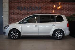 Volkswagen Touran vaihtoauto